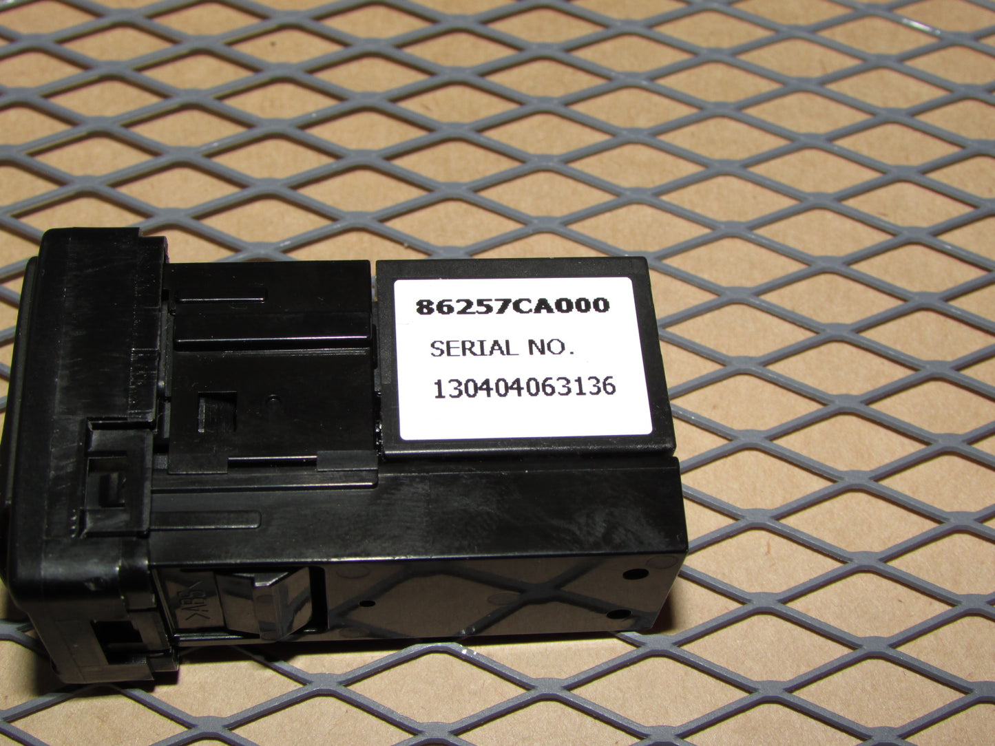 13 14 15 16 Subaru BRZ OEM Aux & USB Port