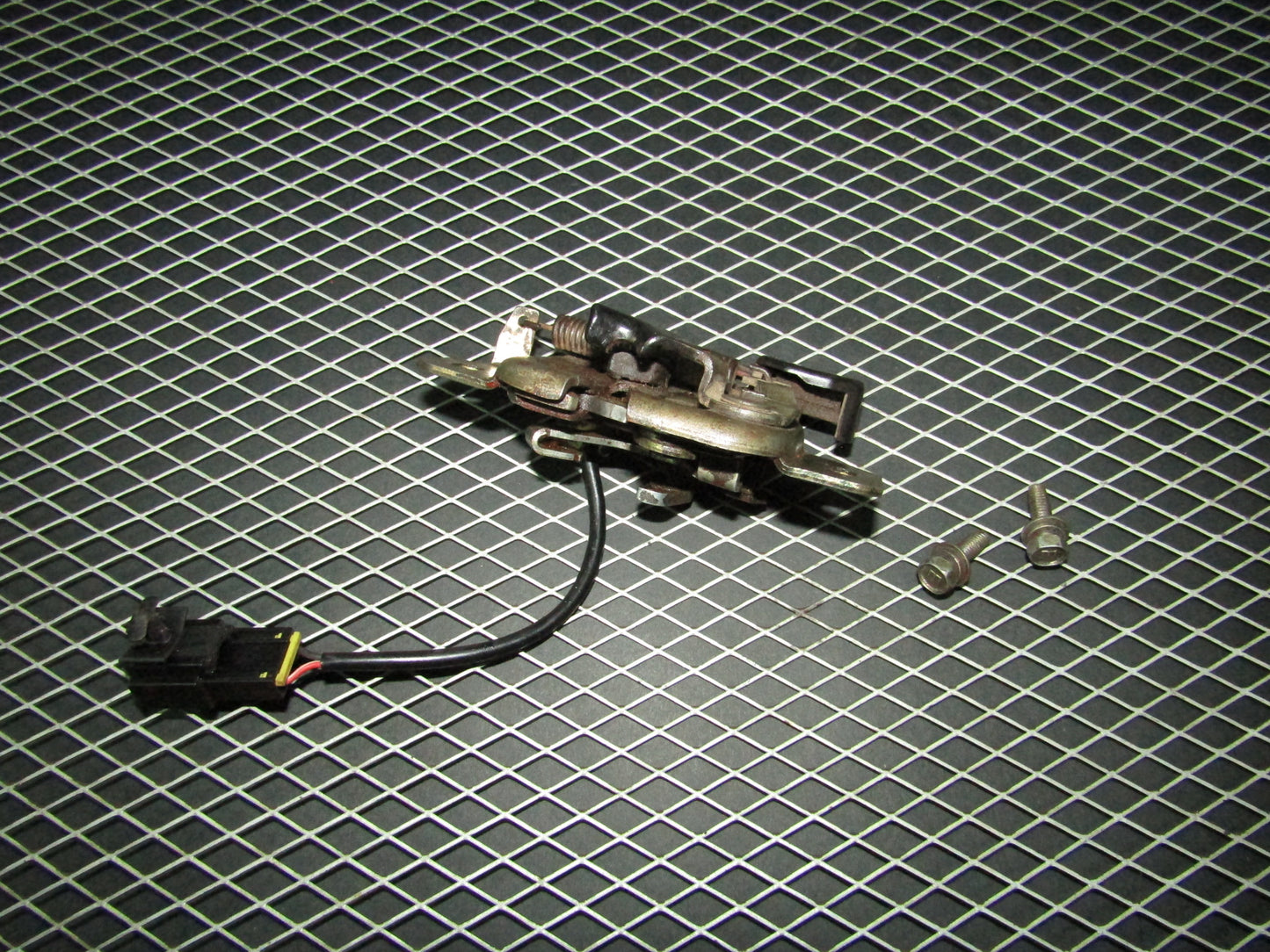 94 95 96 97 Mitsubishi 3000GT OEM Rear Trunk Latch