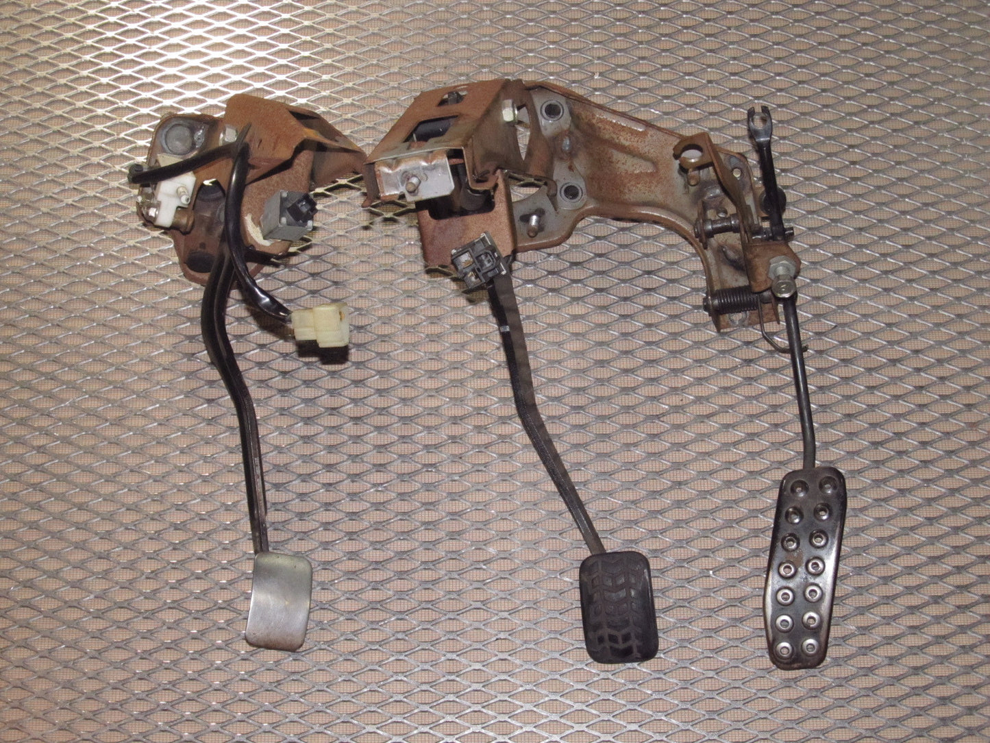 90 91 92 93 Mazda Miata OEM Pedals Assembly - M/T