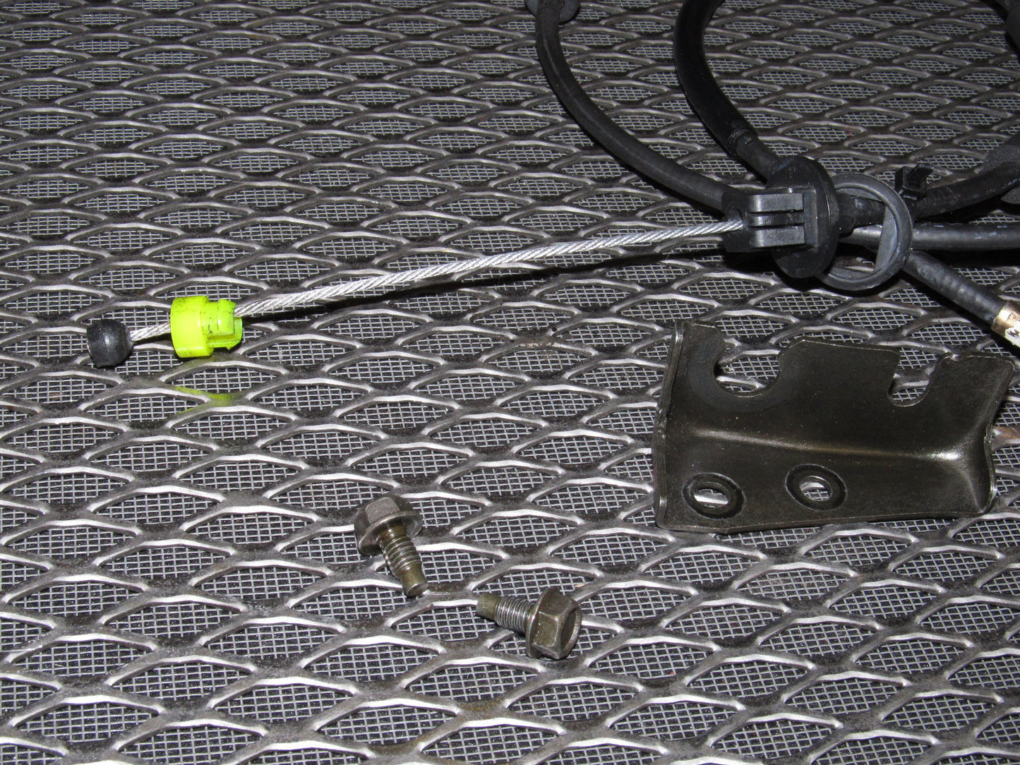 99 00 Mazda Miata OEM Throttle Cable - M/T 6spd