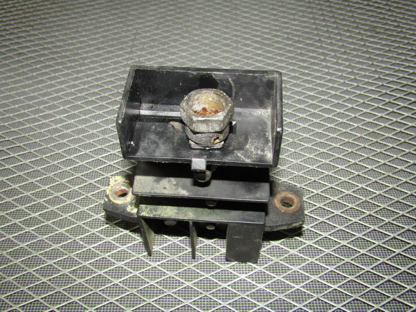92 93 94 95 BMW 325 OEM Battery Distributor Terminal Box