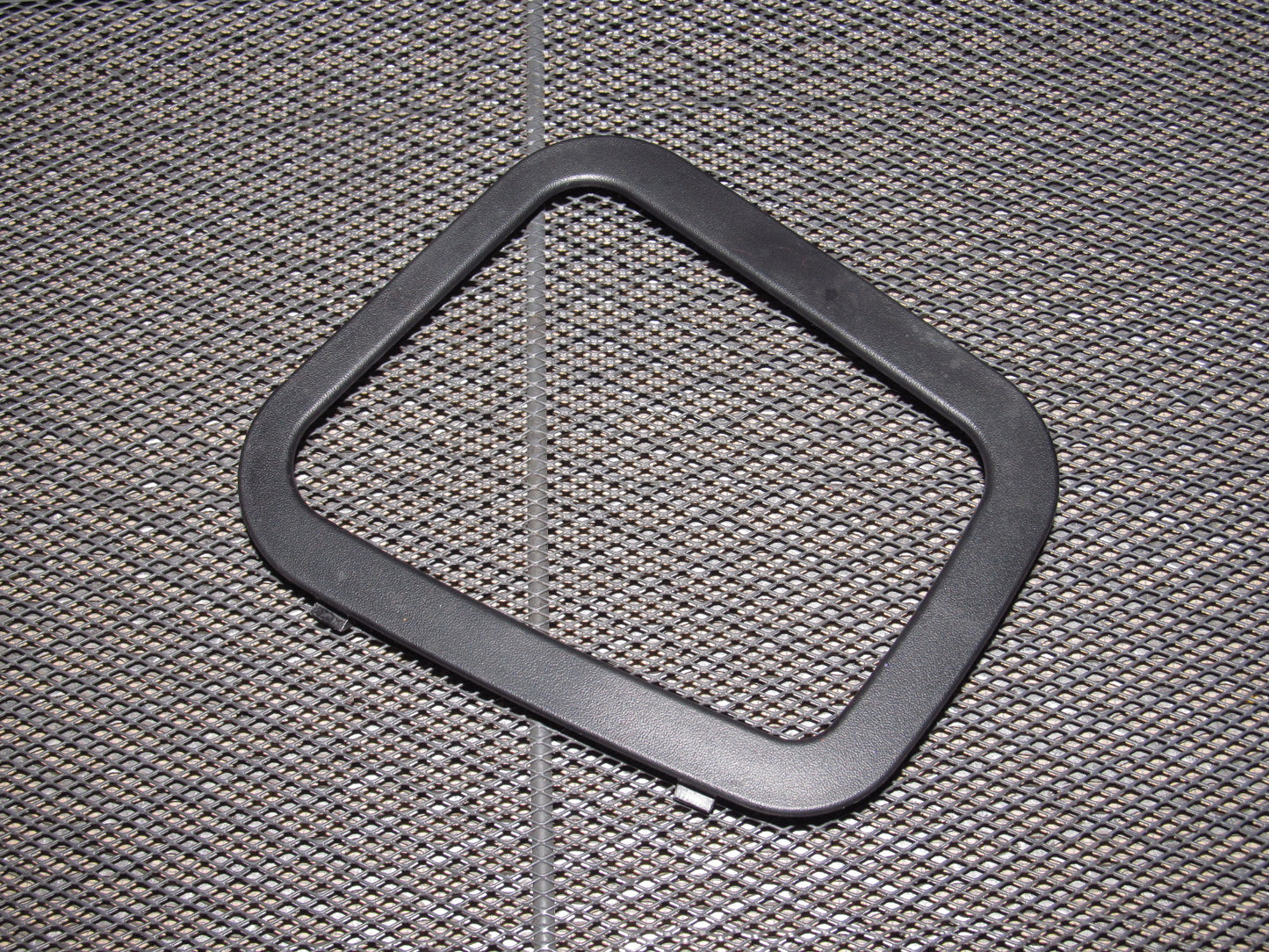 94 95 96 97 Mitsubishi 3000GT OEM A/T Shifter Bezel Cover