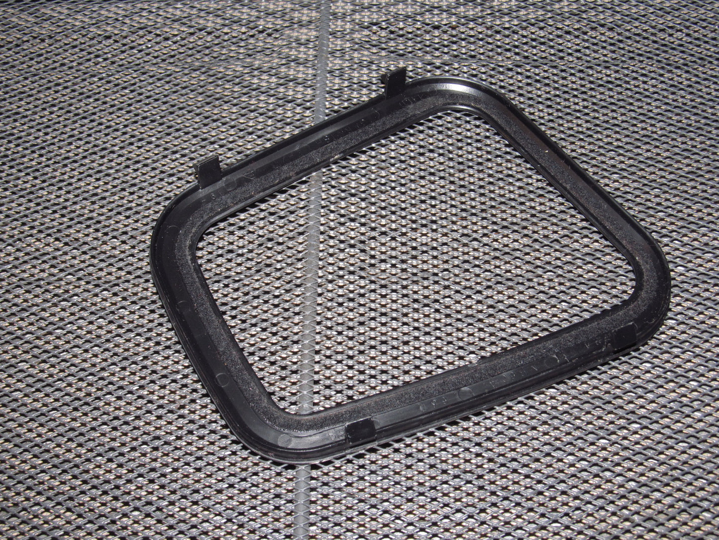 94 95 96 97 Mitsubishi 3000GT OEM A/T Shifter Bezel Cover