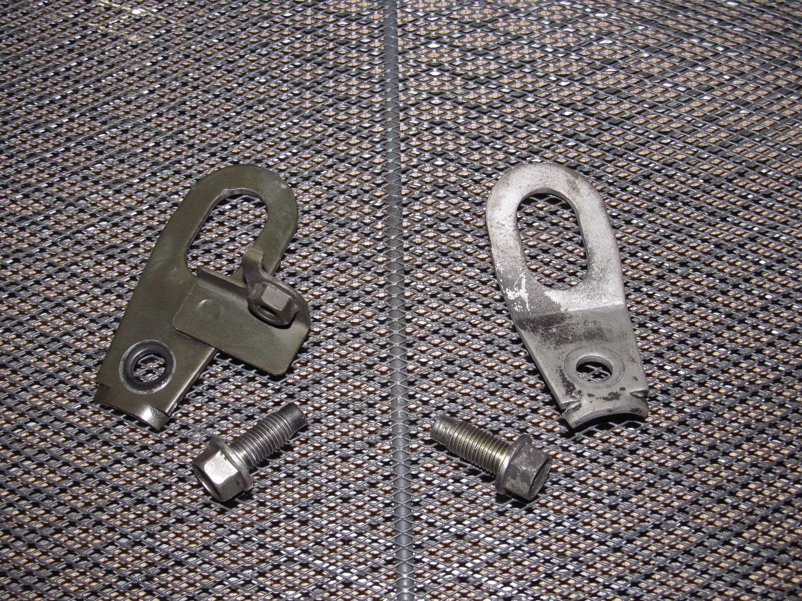 90 91 92 93 Mazda Miata OEM Engine Over Haul Hook Bracket