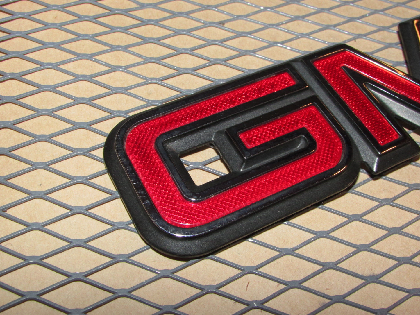 99 00 01 02 GMC Sierra OEM Rear Tailgate GMC Emblem Badge