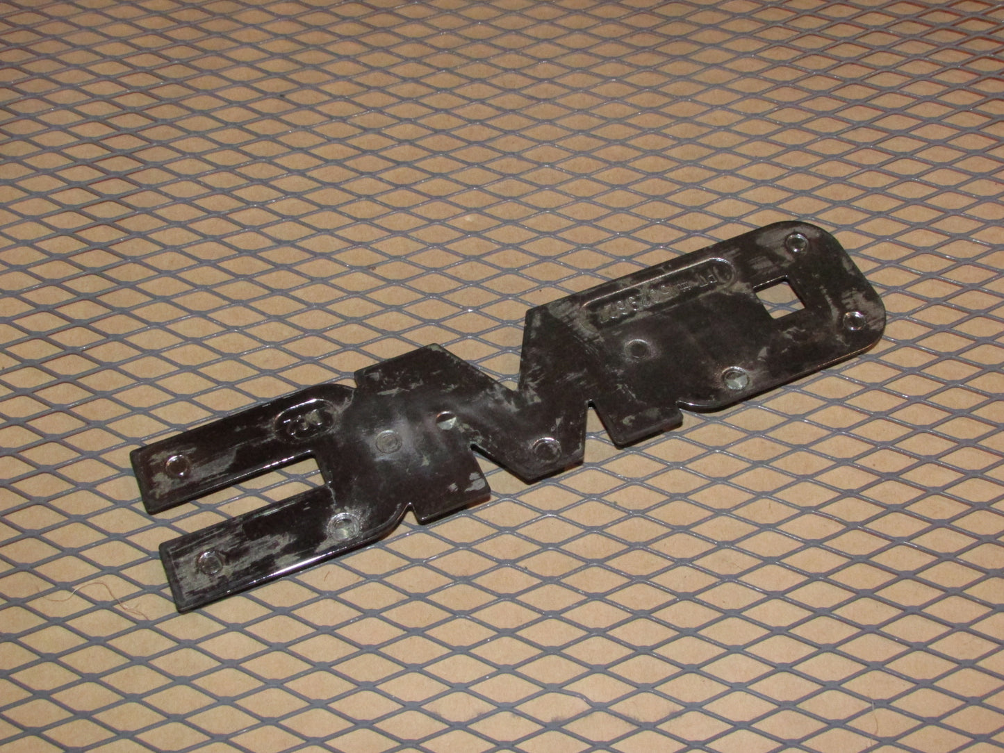 99 00 01 02 GMC Sierra OEM Rear Tailgate GMC Emblem Badge