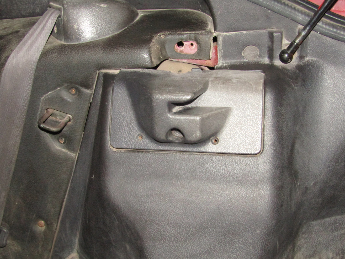 94 95 96 97 Mitsubishi 3000GT OEM Trunk Side Cover - Right