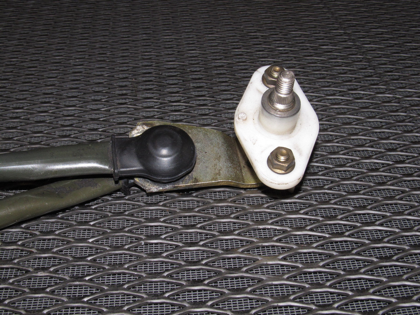 99 00 Mazda Miata OEM Front Wiper Linkage