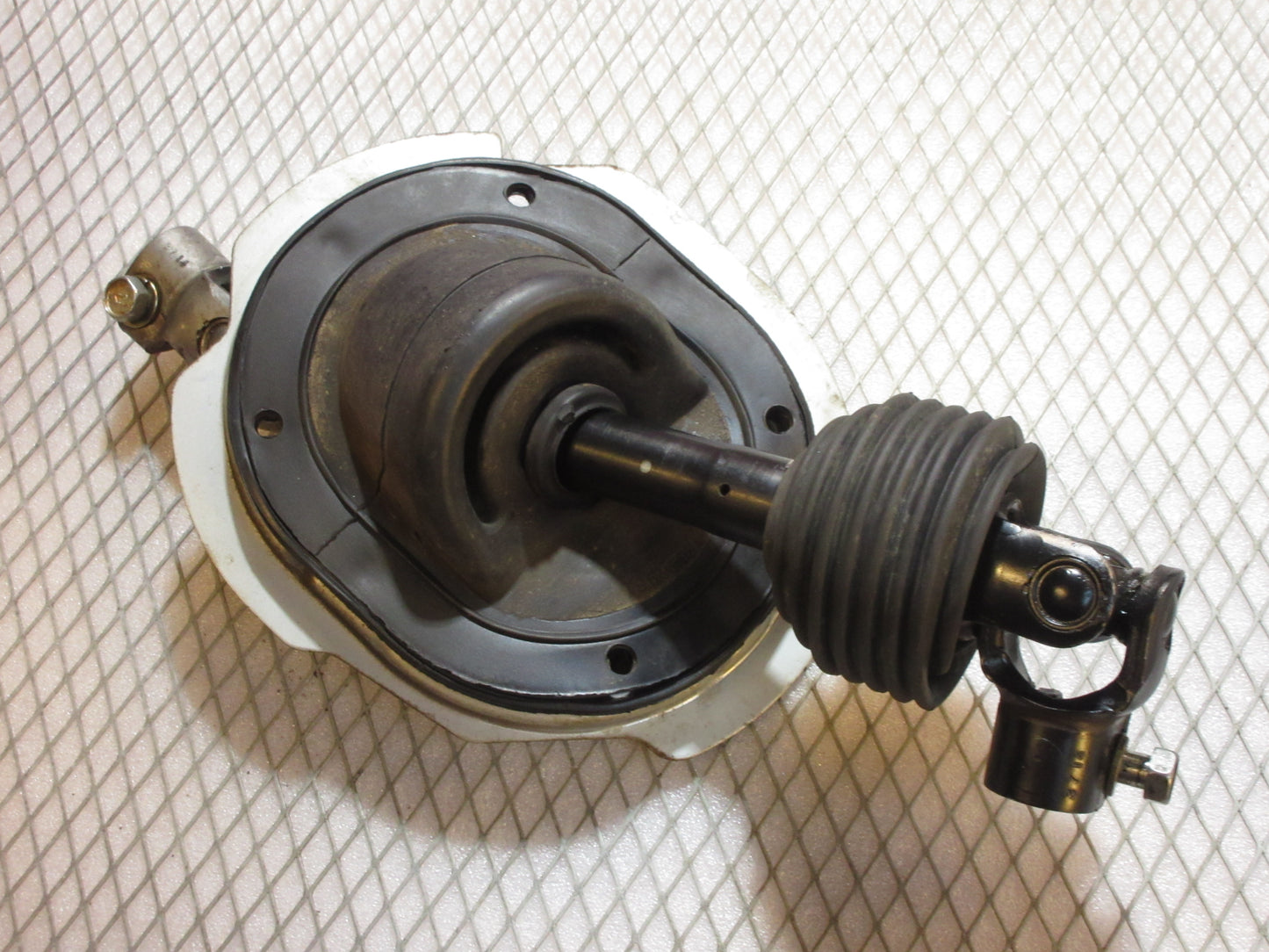 94 95 96 Mitsubishi 3000GT Non Turbo OEM Steering Column Rack Universal Joint