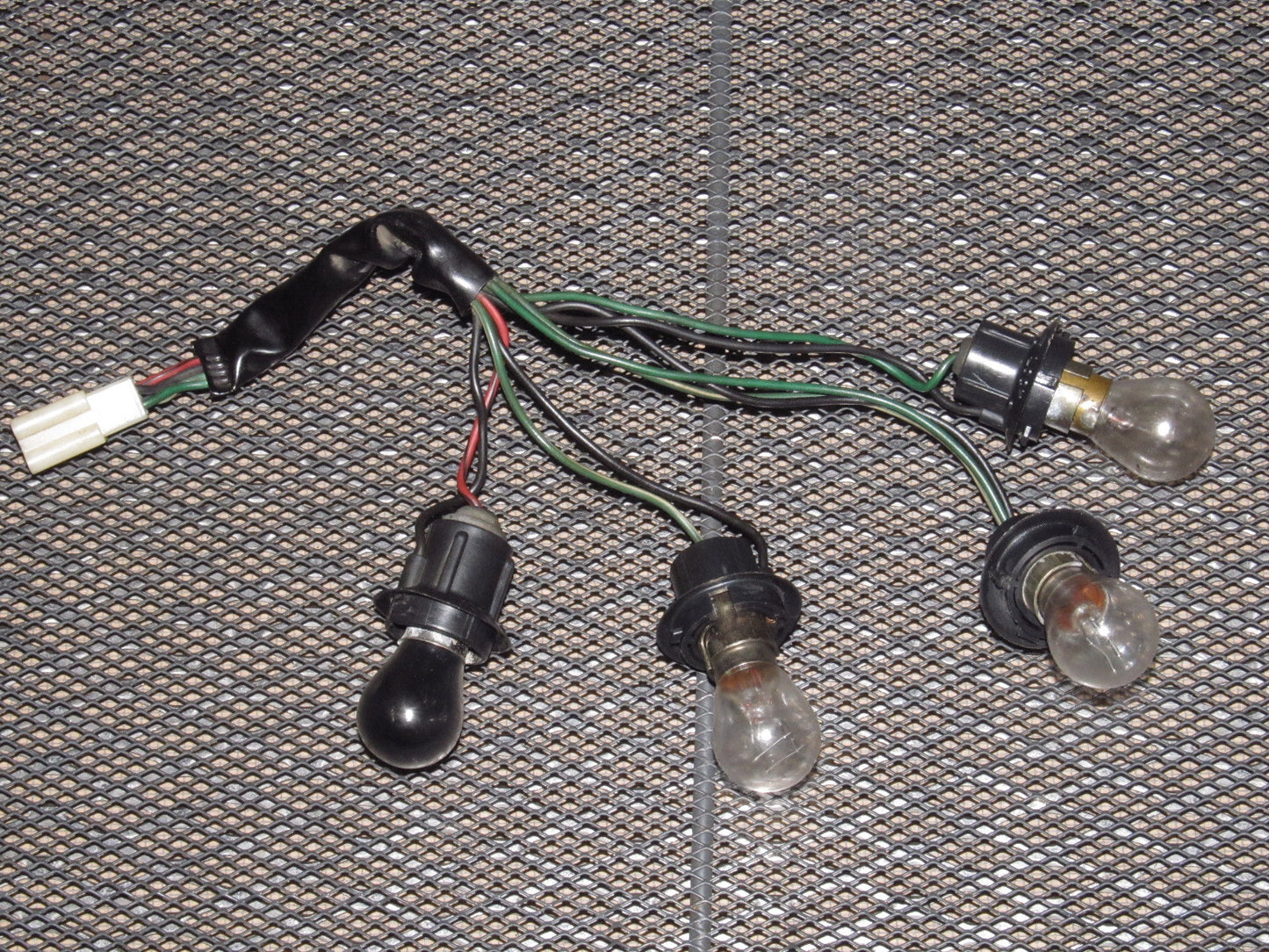 72 73 Datsun 240z OEM Tail Light Bulb Socket - Left