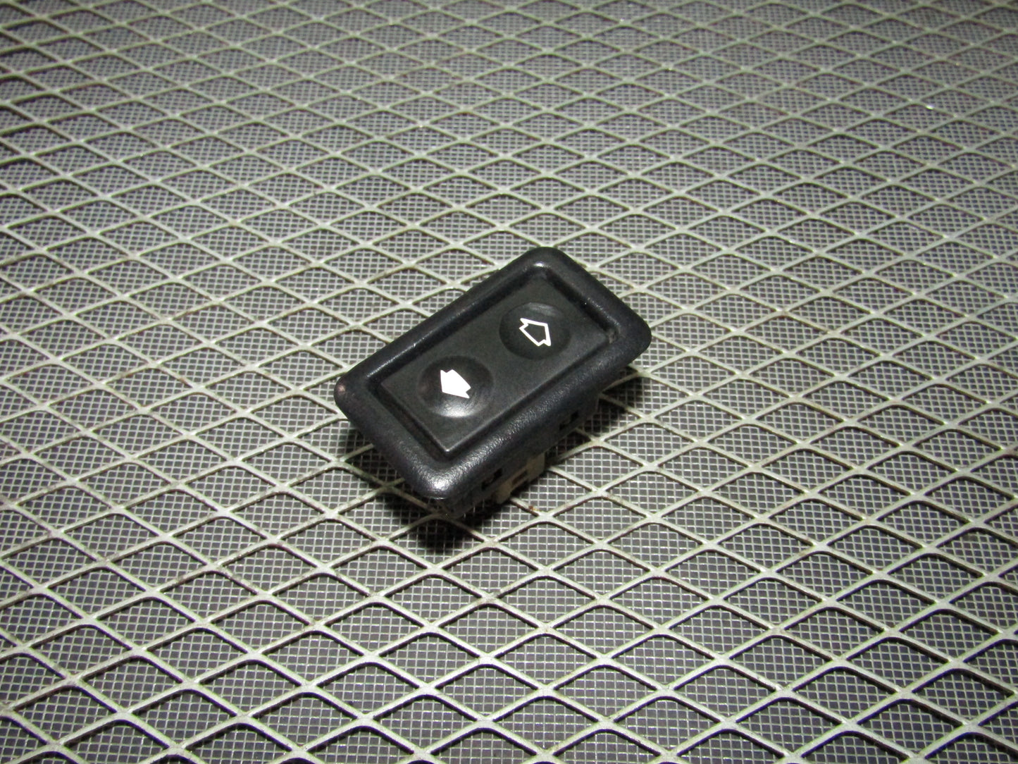 1992-1995 BMW 325 Sedan OEM Window Switch - Rear Right