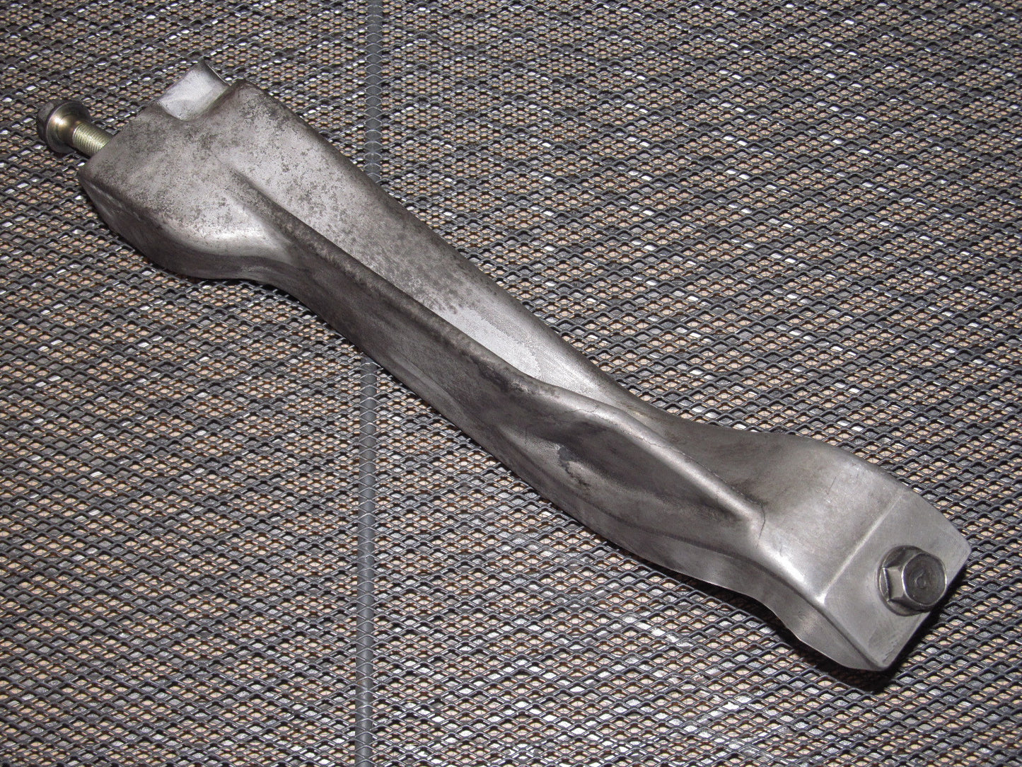 90 91 92 93 Mazda Miata OEM Intake Manifold Bracket