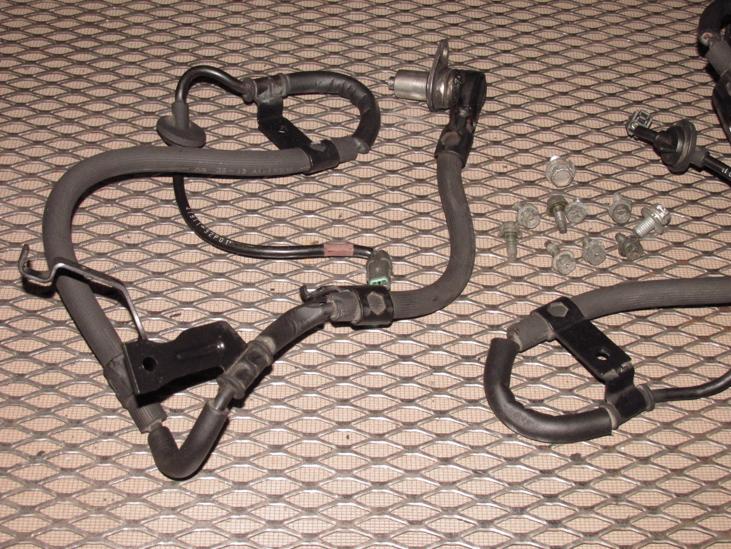 90 91 92 93 94 95 96 Nissan 300zx OEM Front ABS Sensor