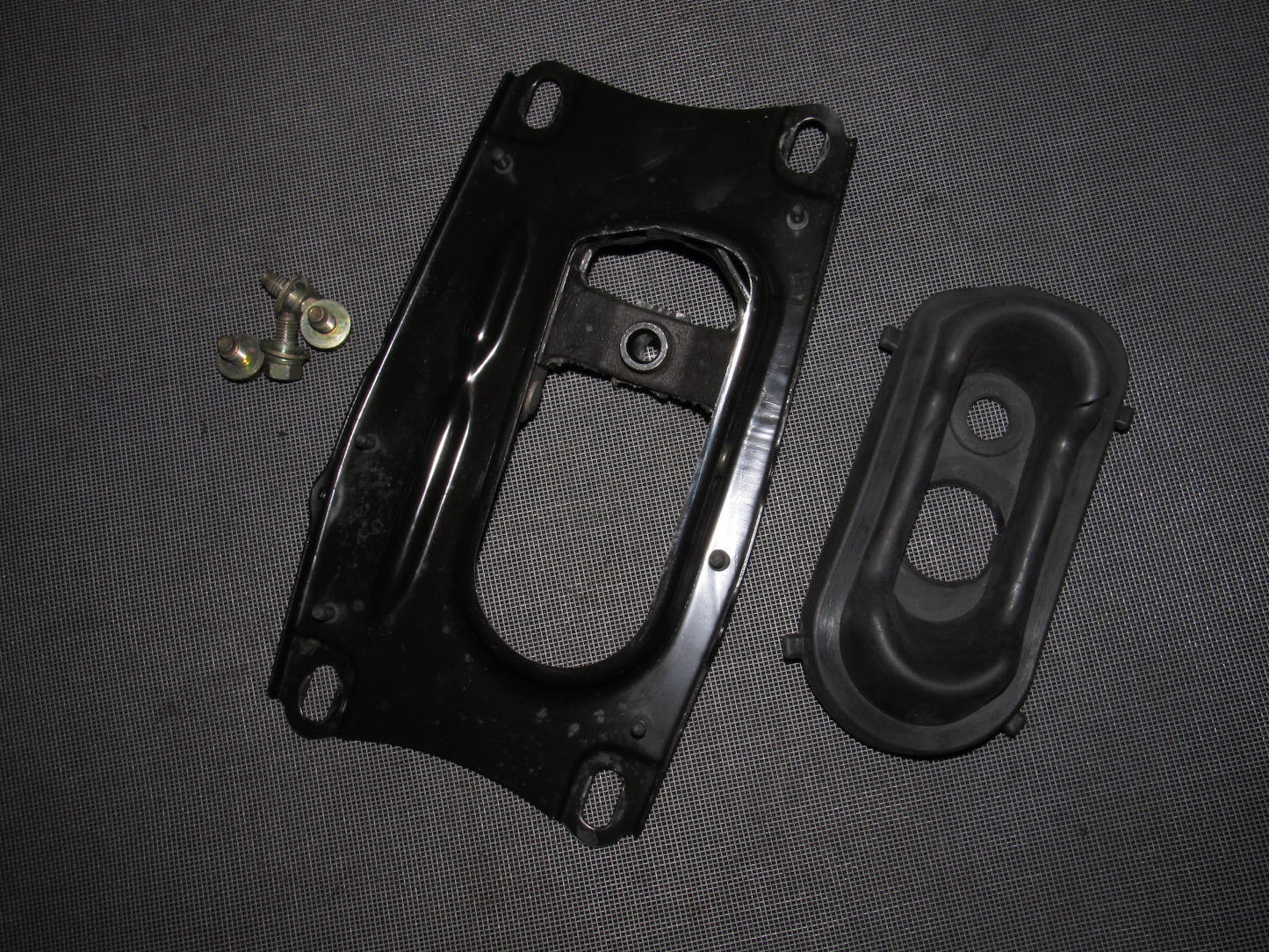 90 91 92 93 94 95 96 Nissan 300zx OEM MT Shifter Bracket