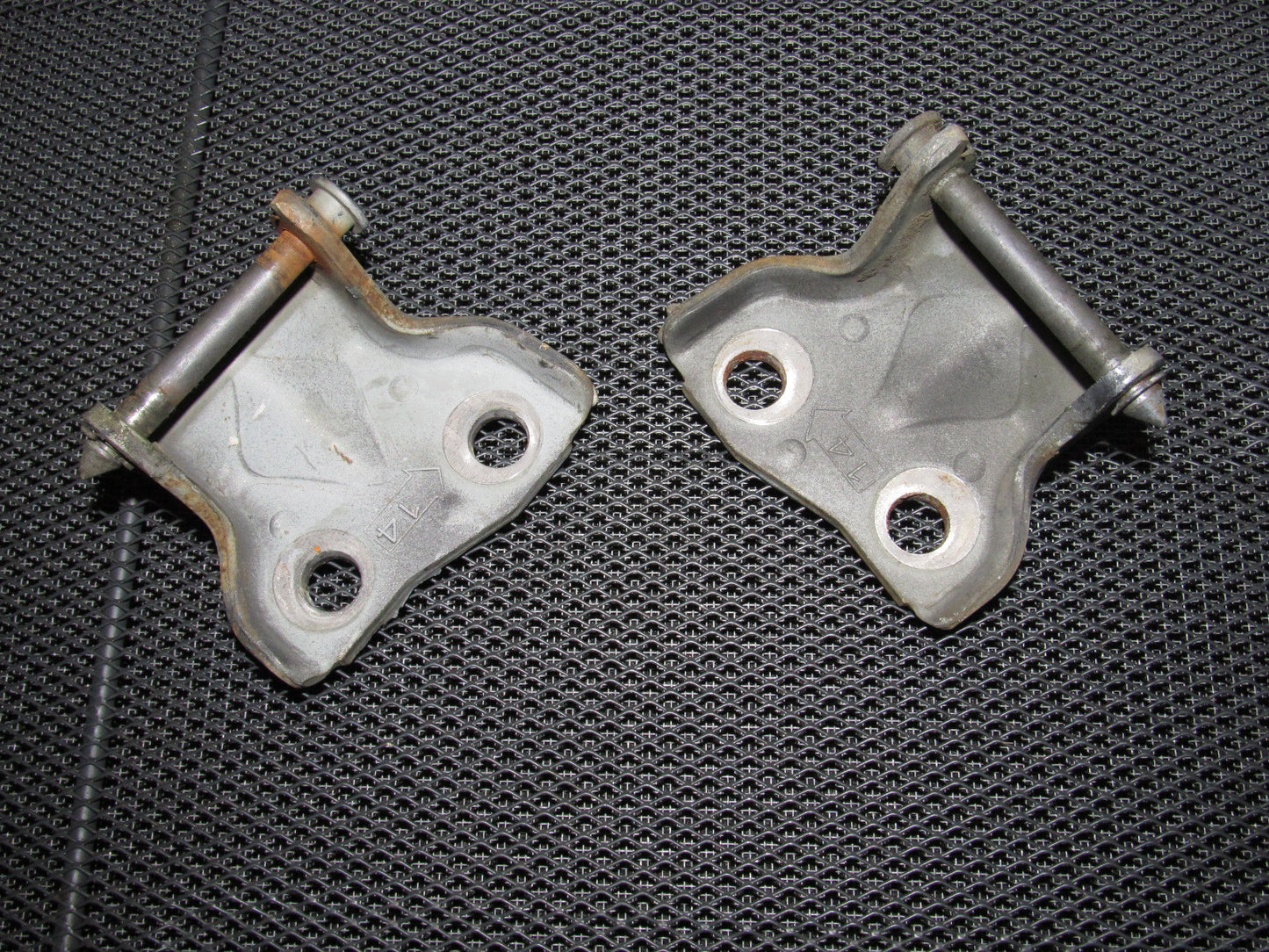 89 90 91 92 93 94 Nissan 240SX OEM Door Hinges Right Set