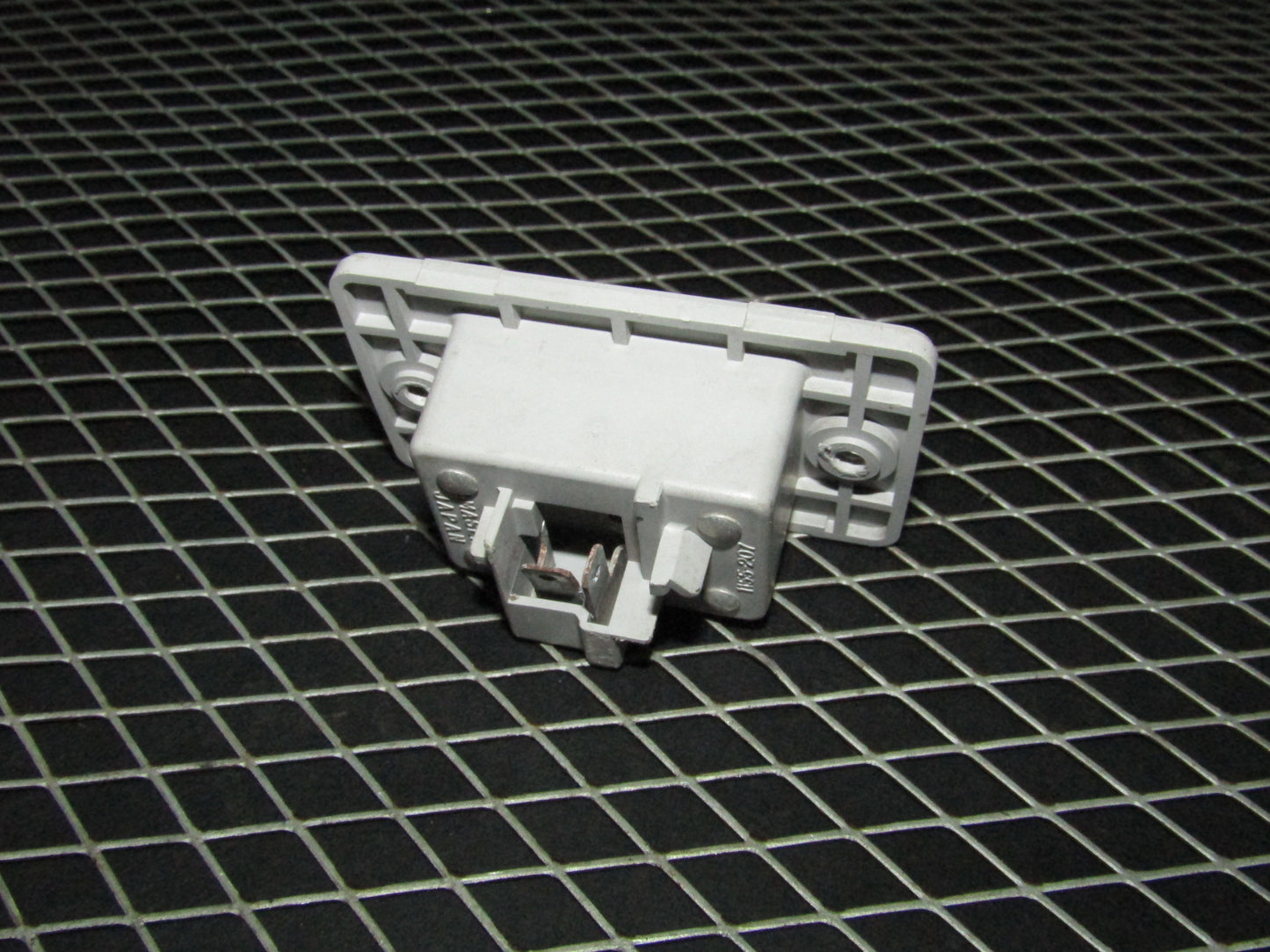 94 95 96 97 Mitsubishi 3000GT OEM Trunk Courtesy Light Lamp