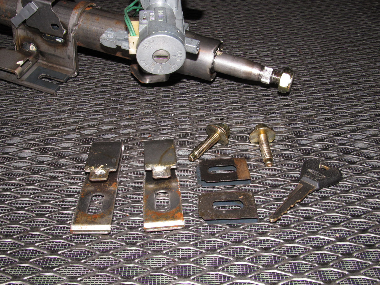 99 00 Mazda Miata OEM Steering Column & Key