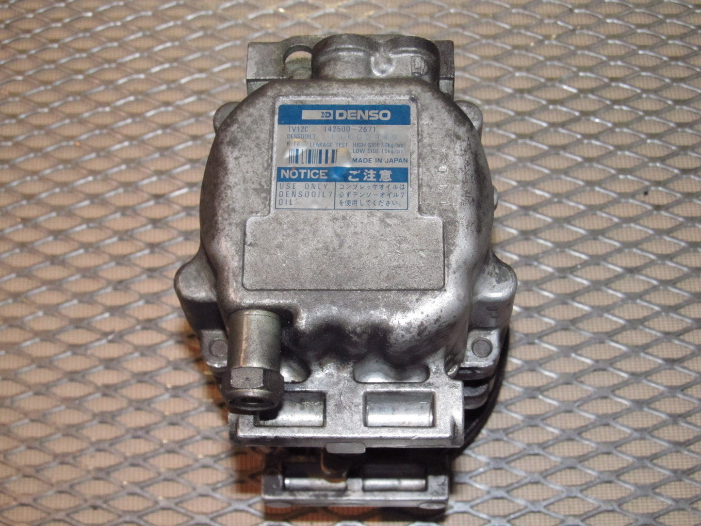 90 91 92 93 Mazda Miata OEM A/C Compressor
