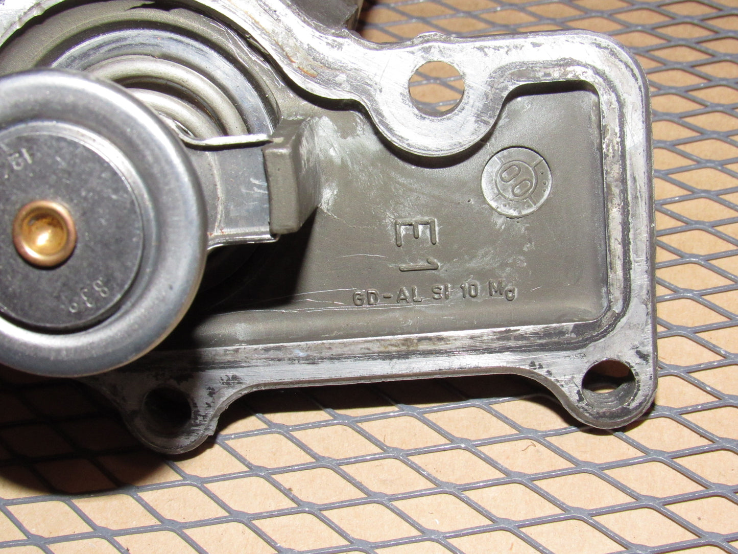99 00 01 02 Porsche 911 Carrera OEM Thermostats Housing Water Neck