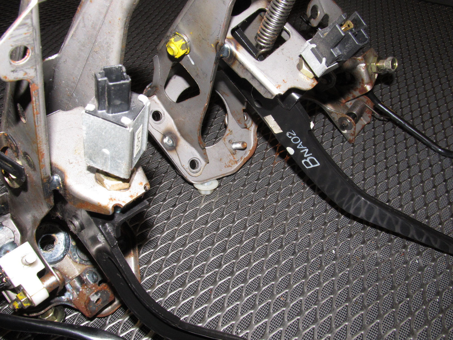 99 00 Mazda Miata OEM Manual Pedal Assembly