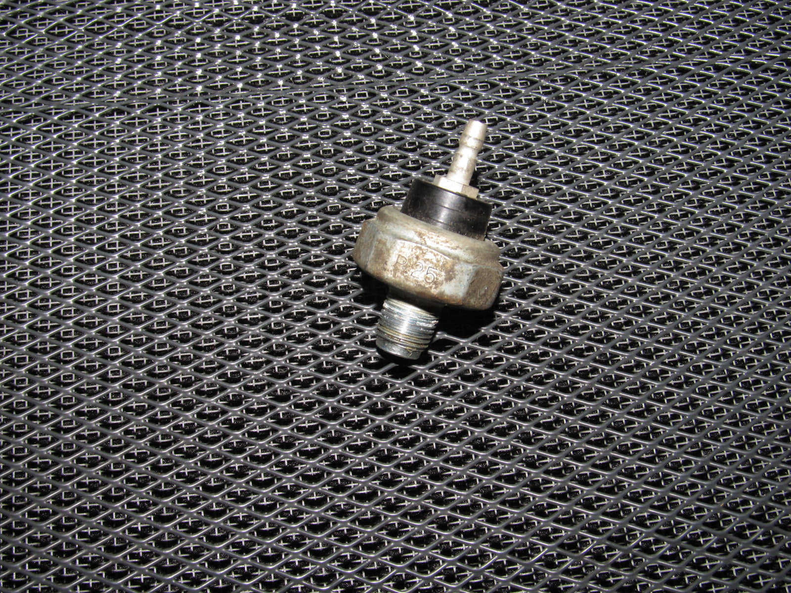 92 93 94 95 Honda Civic OEM Engine Oil Pressure Switch