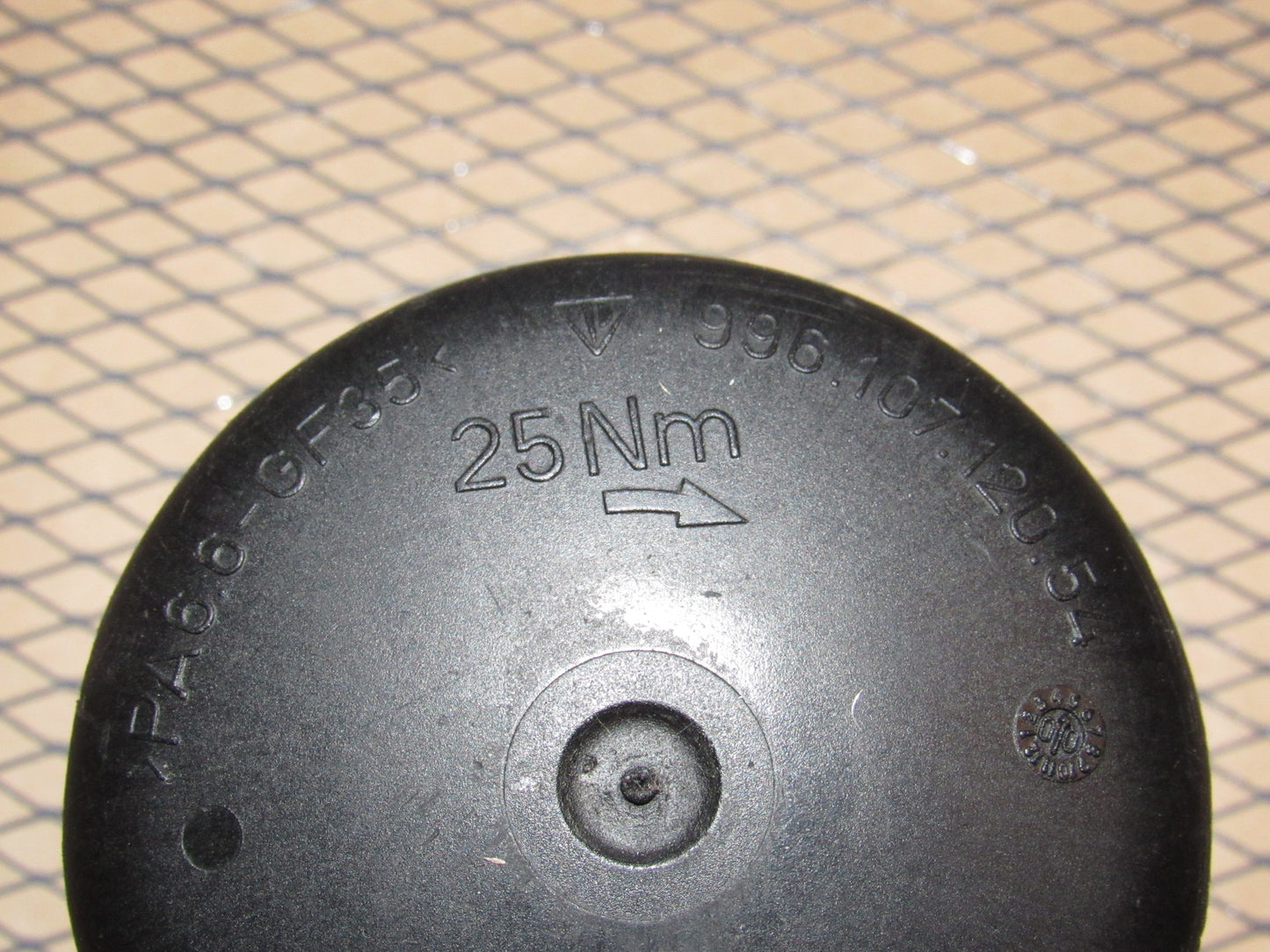 99 00 01 02 Porsche 911 Carrera OEM Oil Filter Housing Cover