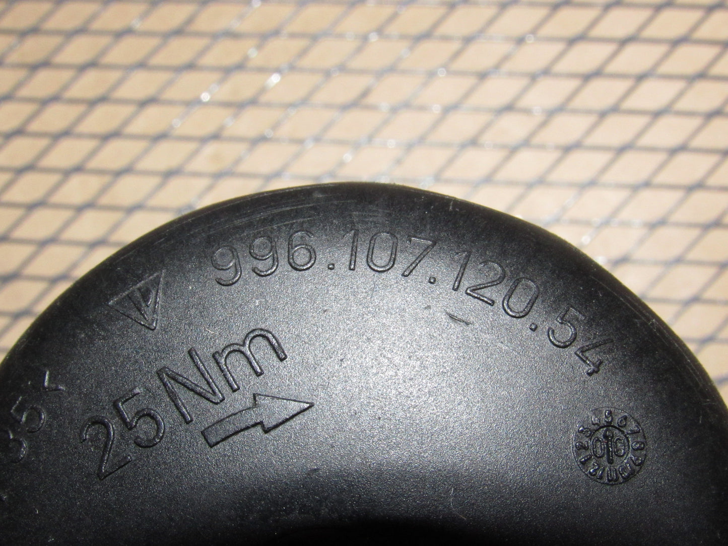 99 00 01 02 Porsche 911 Carrera OEM Oil Filter Housing Cover