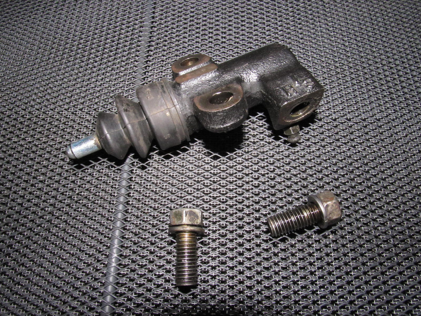90 91 92 93 94 95 96 Nissan 300zx Clutch Slave Cylinder