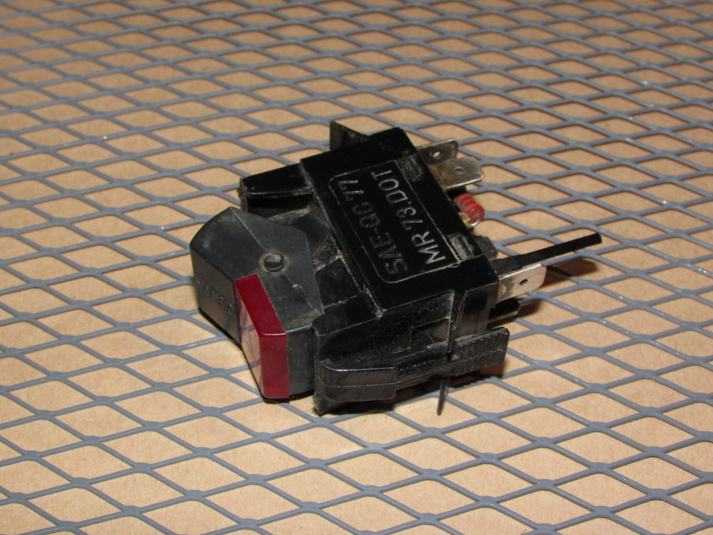 86 87 88 89 90 91 Volkswagen Vanagon OEM Hazard Light Switch