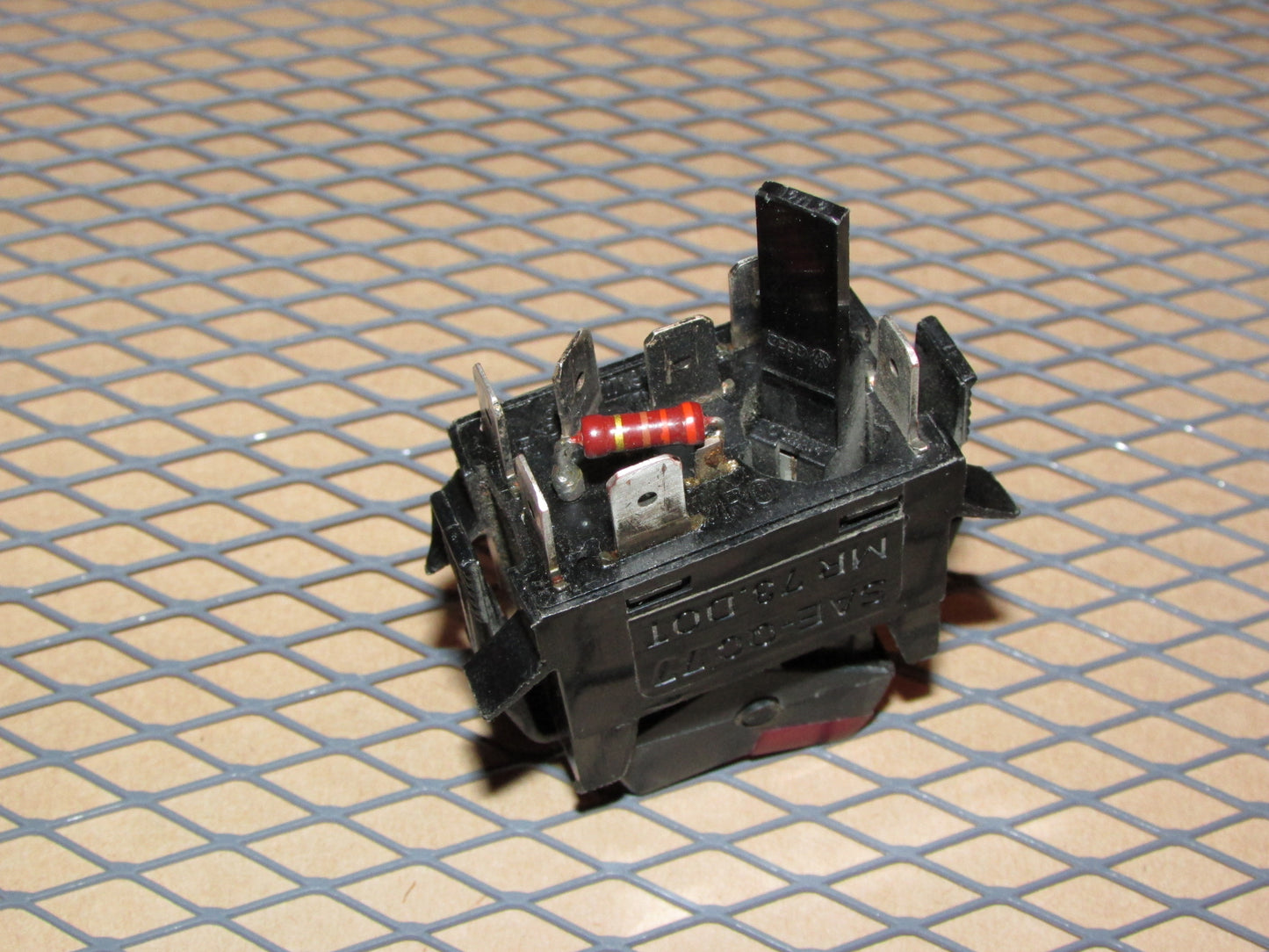 86 87 88 89 90 91 Volkswagen Vanagon OEM Hazard Light Switch