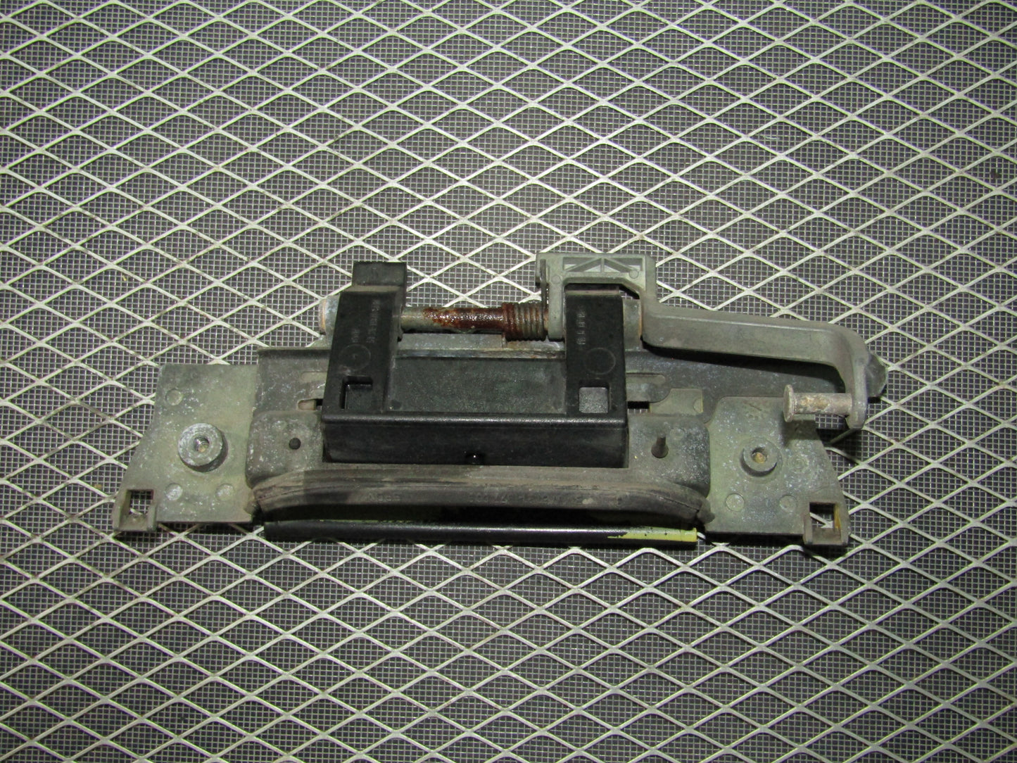 1992-1995 BMW 325 Sedan OEM Exterior Door Handle - Rear Right