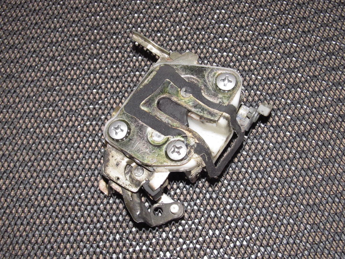 94 95 96 97 Mazda Miata OEM Door Latch - Left