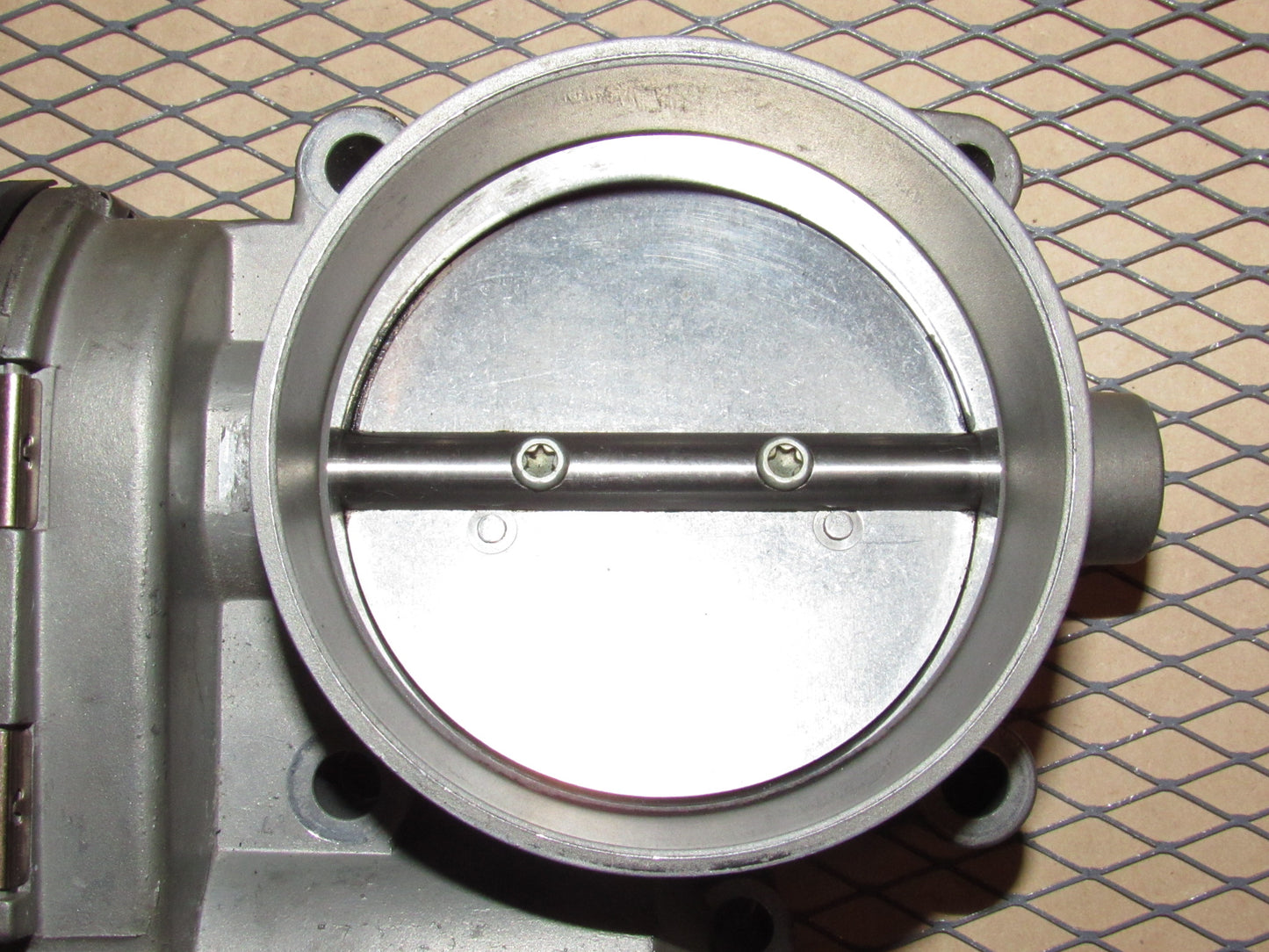 99 00 01 02 Porsche 911 Carrera OEM Throttle Body