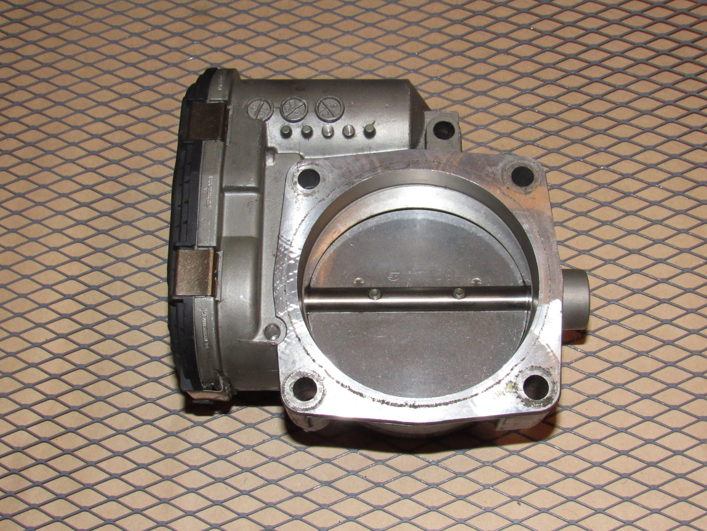 99 00 01 02 Porsche 911 Carrera OEM Throttle Body