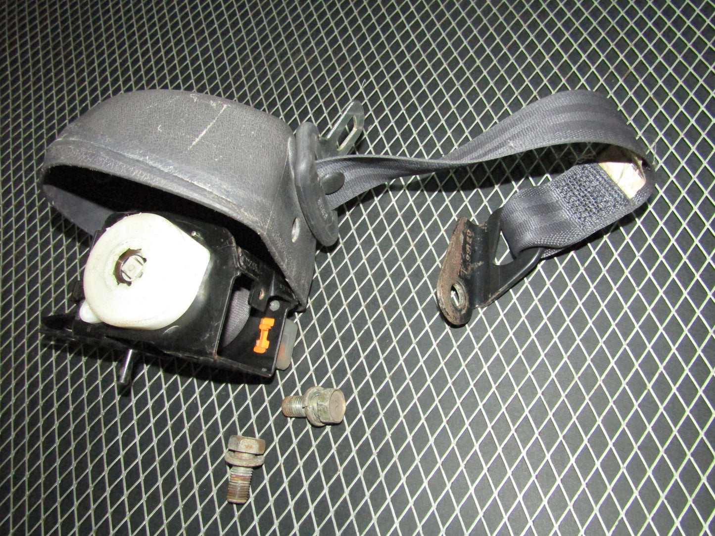 94 95 96 97 Mitsubishi 3000GT OEM Rear Seat Belt - Left