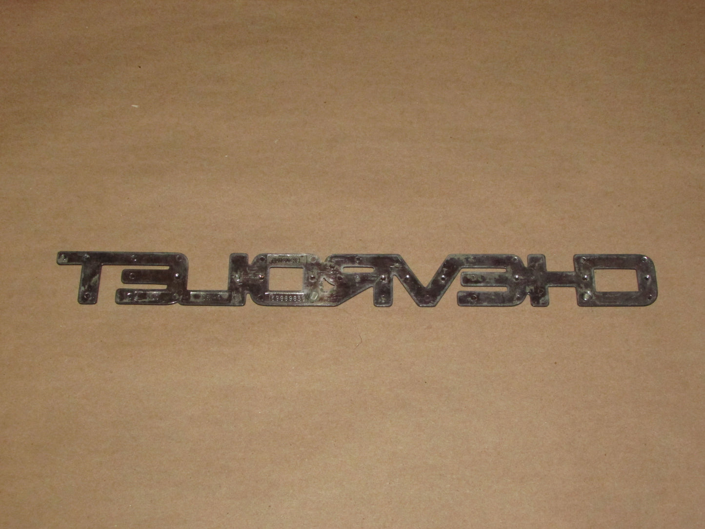 98 99 00 01 02 03 04 05 Chevrolet Blazer OEM Rear Door Tailgate Chevrolet Emblem Badge