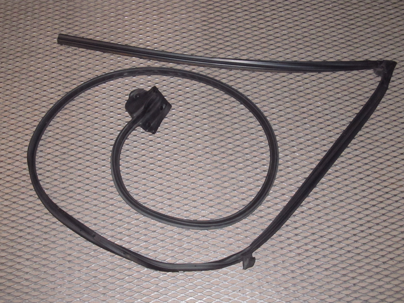 94 95 96 97 Mazda Miata OEM Door Weather Stripping - Left