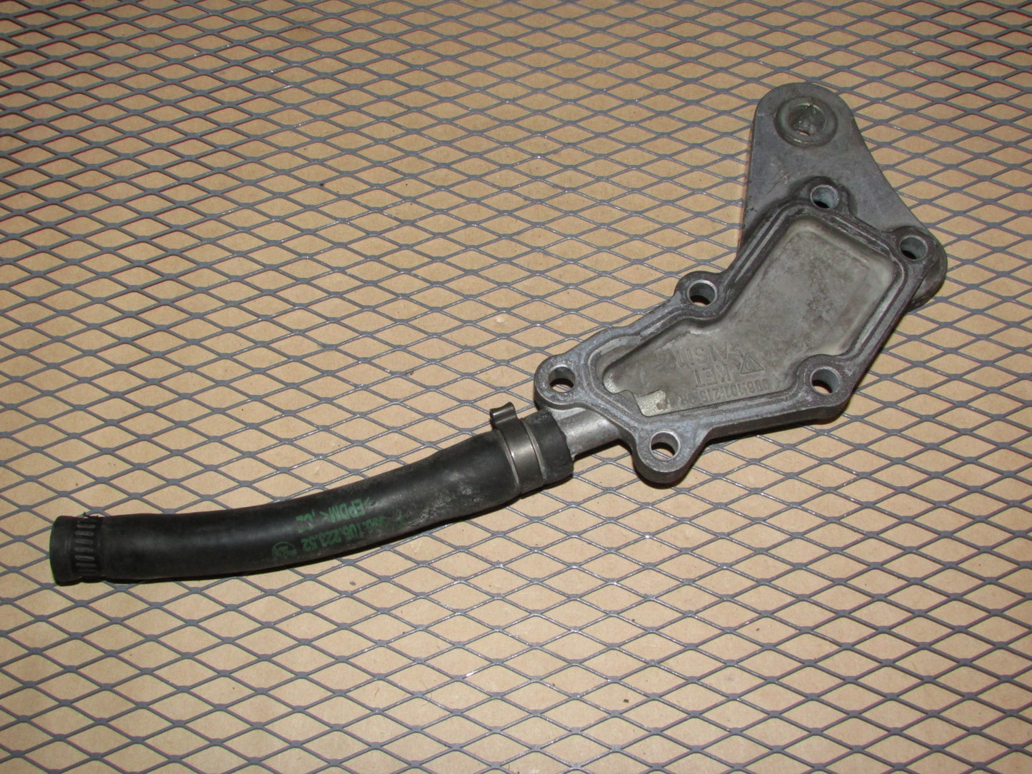 99 00 01 02 Porsche 911 Carrera OEM Alternator Bracket & Coolant Block Plate Fitting