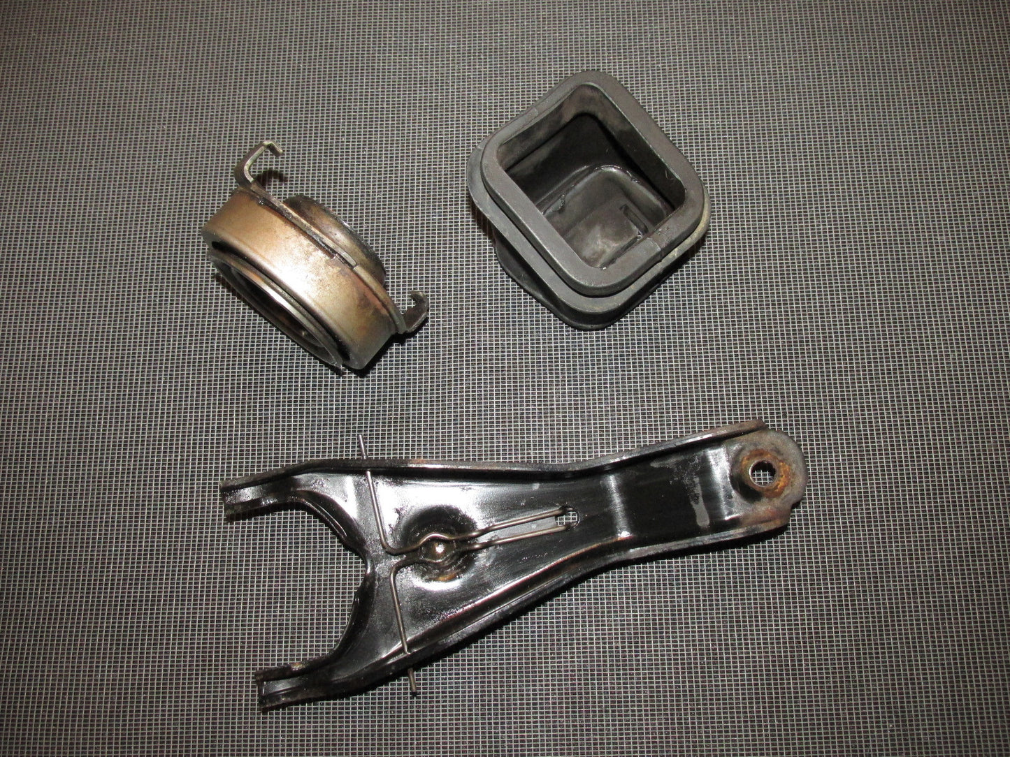 84 85 Mazda RX7 OEM Clutch Fork