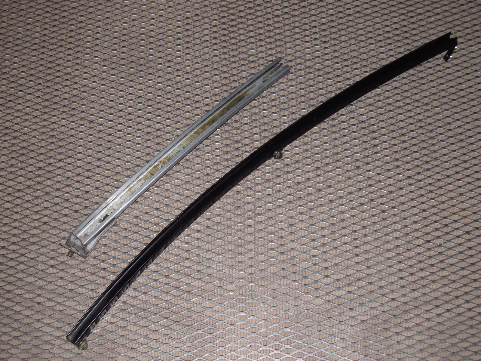 94 95 96 97 Mazda Miata OEM Door Window Guide - Left