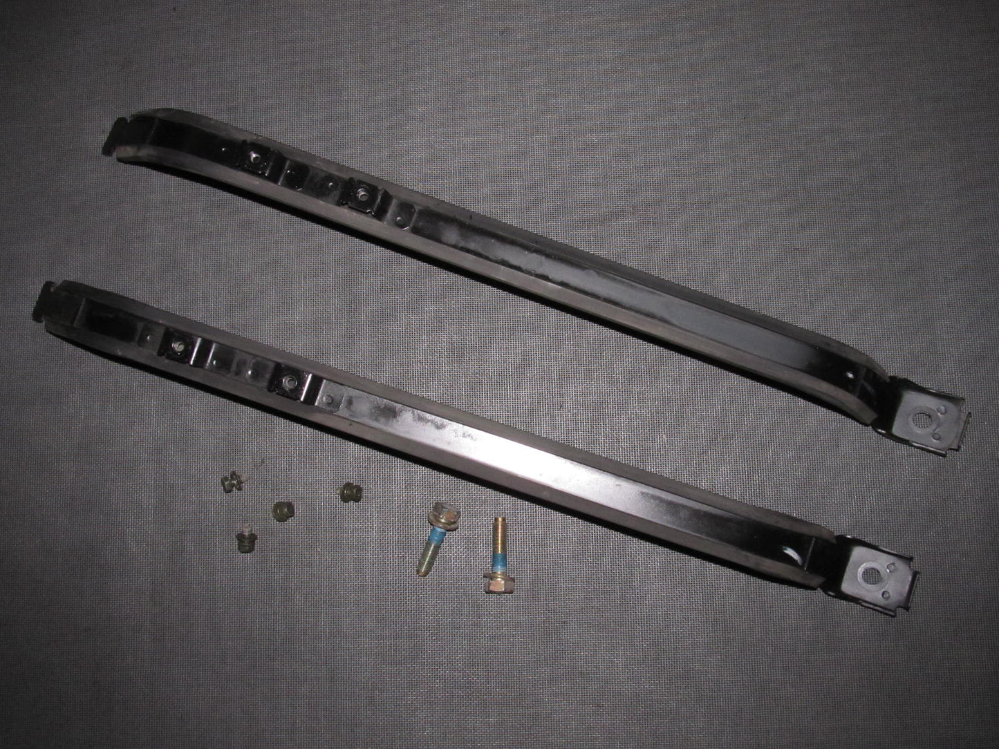90 91 92 93 94 95 96 Nissan 300zx OEM Gas Tank Strapping - Set