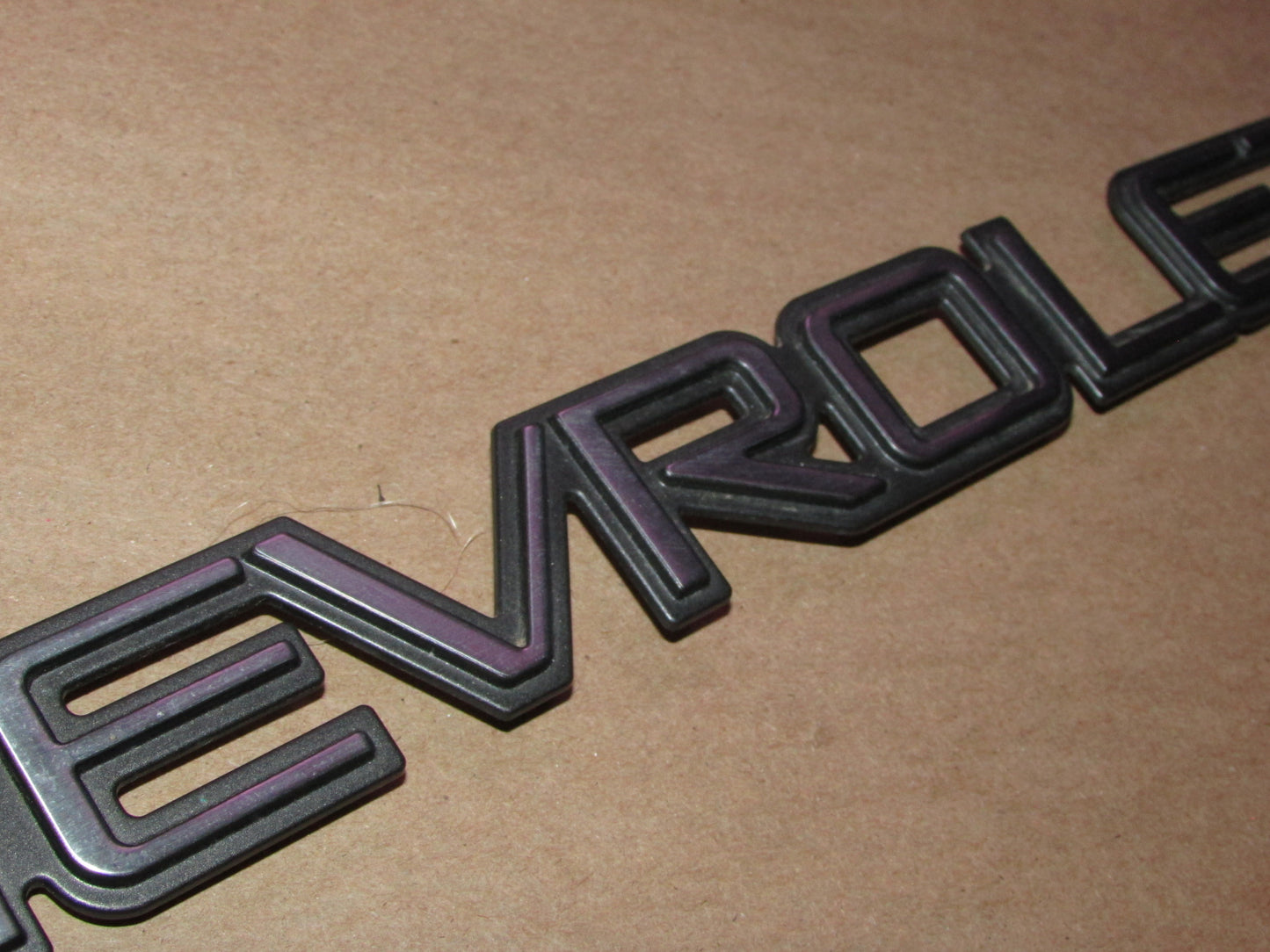 02 03 04 05 Chevrolet TrailBlazer OEM Rear Door Tailgate Chevrolet Emblem Badge