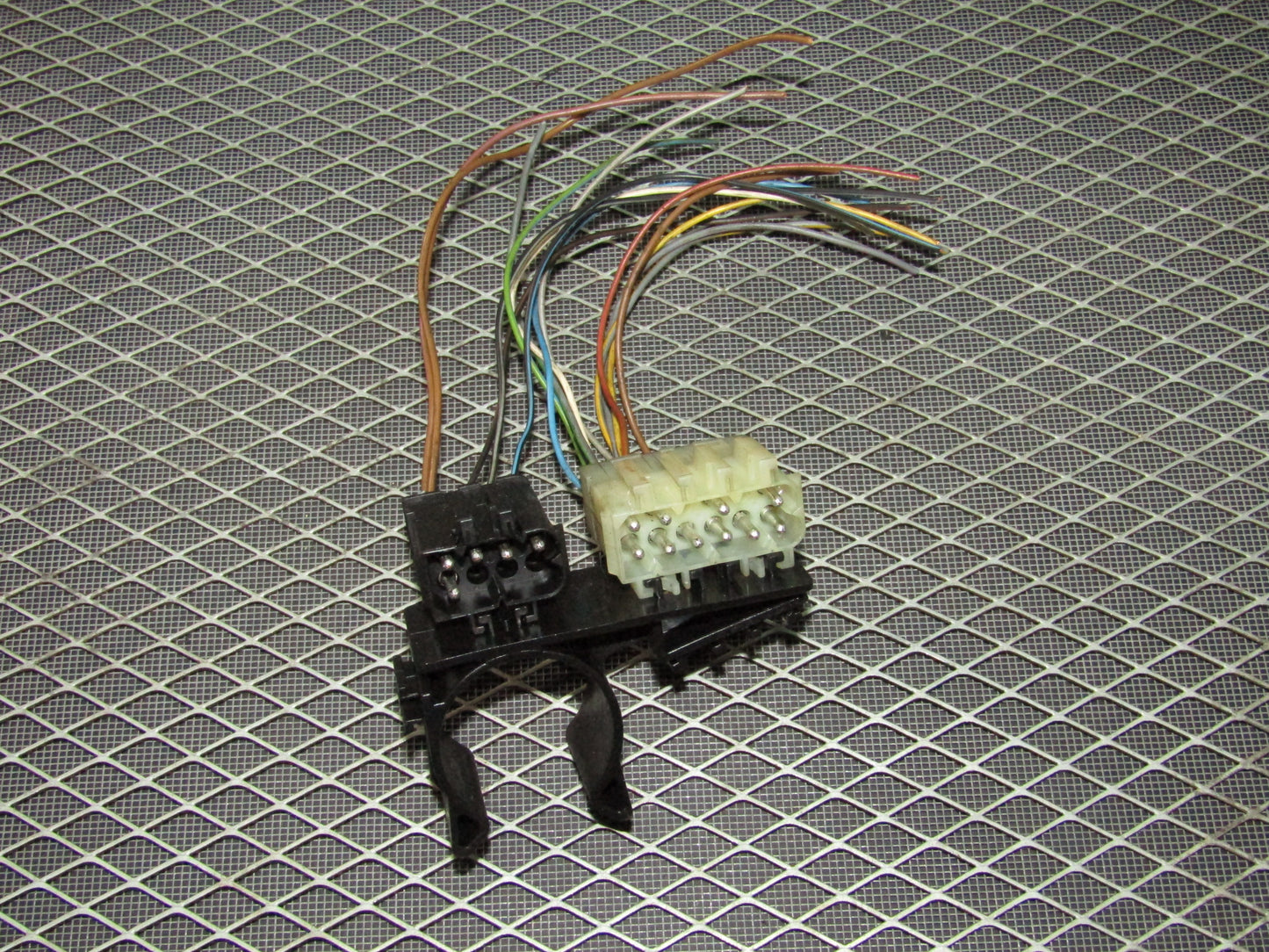 1992-1995 BMW 325 Sedan OEM Signal & Wiper Switch Pigtail Harness