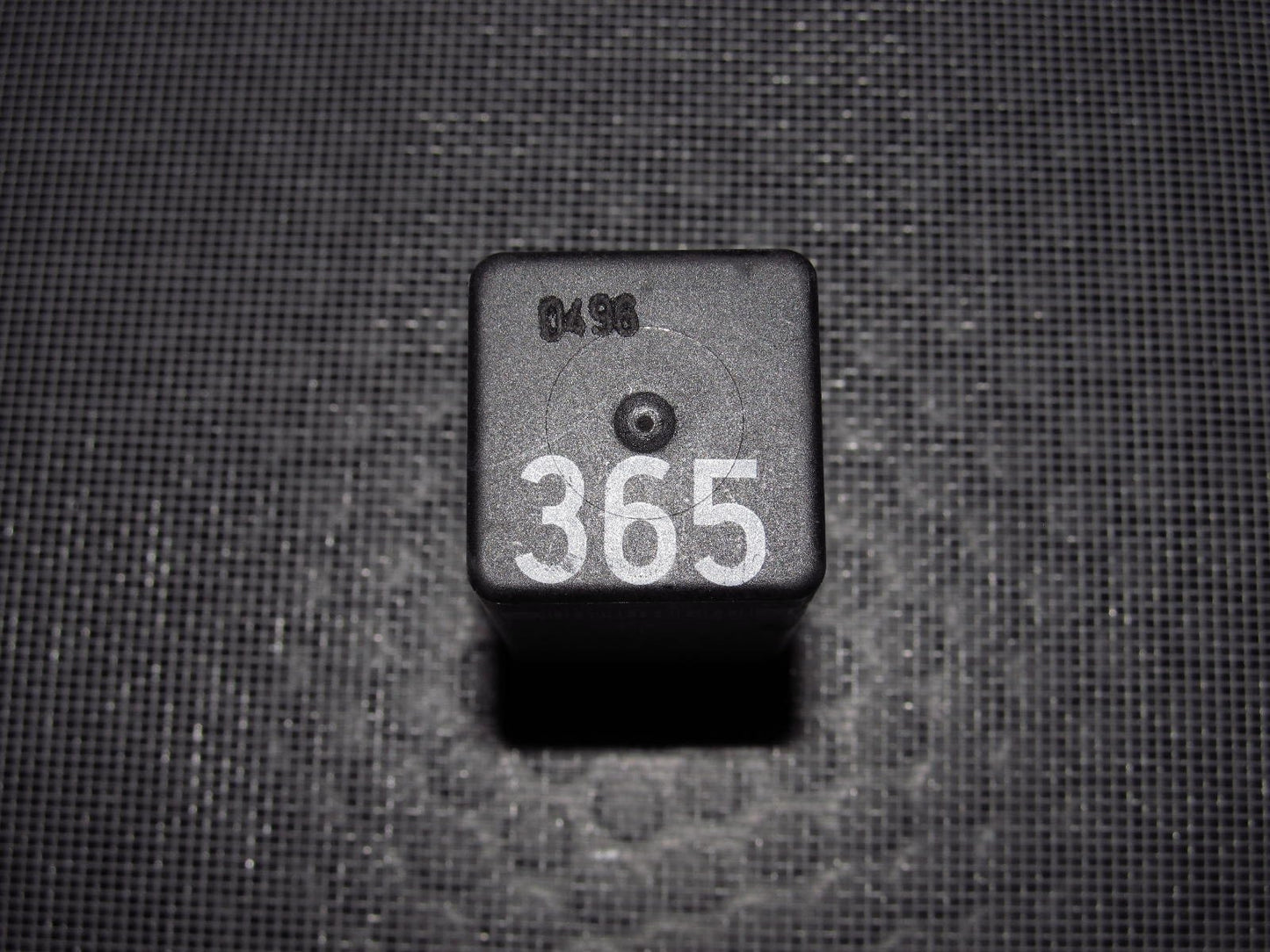 Audi & Volkswagen Universal Relay 8D0-959-257