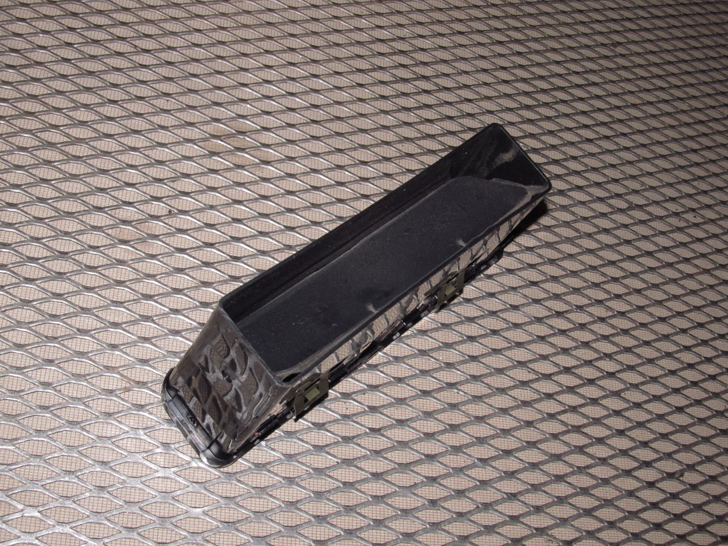 94 95 96 97 Mitsubishi 3000GT OEM Dash A/C Heater Center Vent