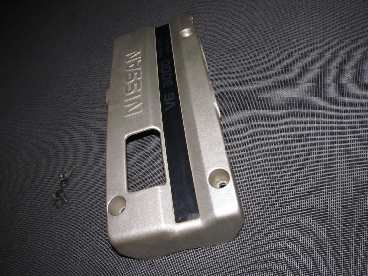 90 91 92 93 94 95 96 Nissan 300zx OEM Engine Valve Cover