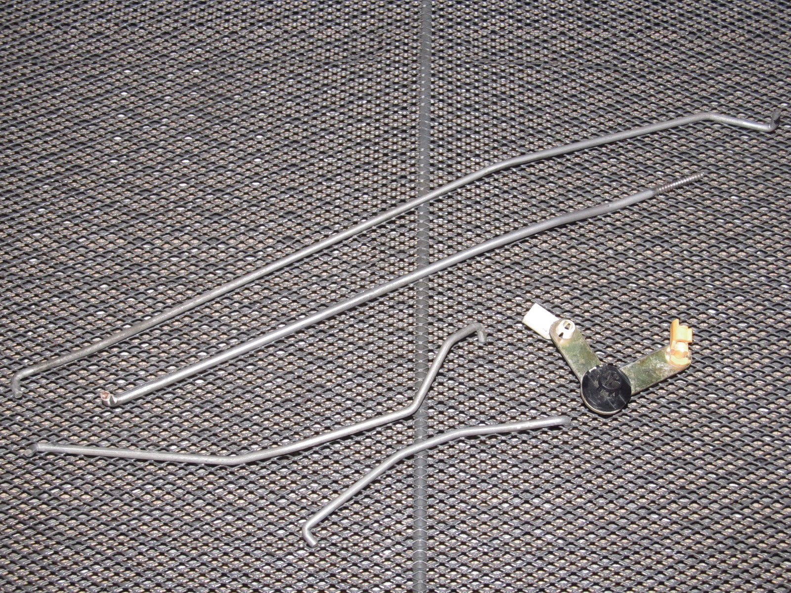 94 95 96 97 Mazda Miata OEM Door Linkage Rod - Right