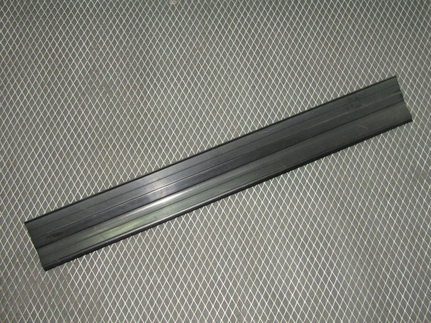 1992-1995 BMW 325 Sedan OEM Door Sills Panel Cover - Front Right