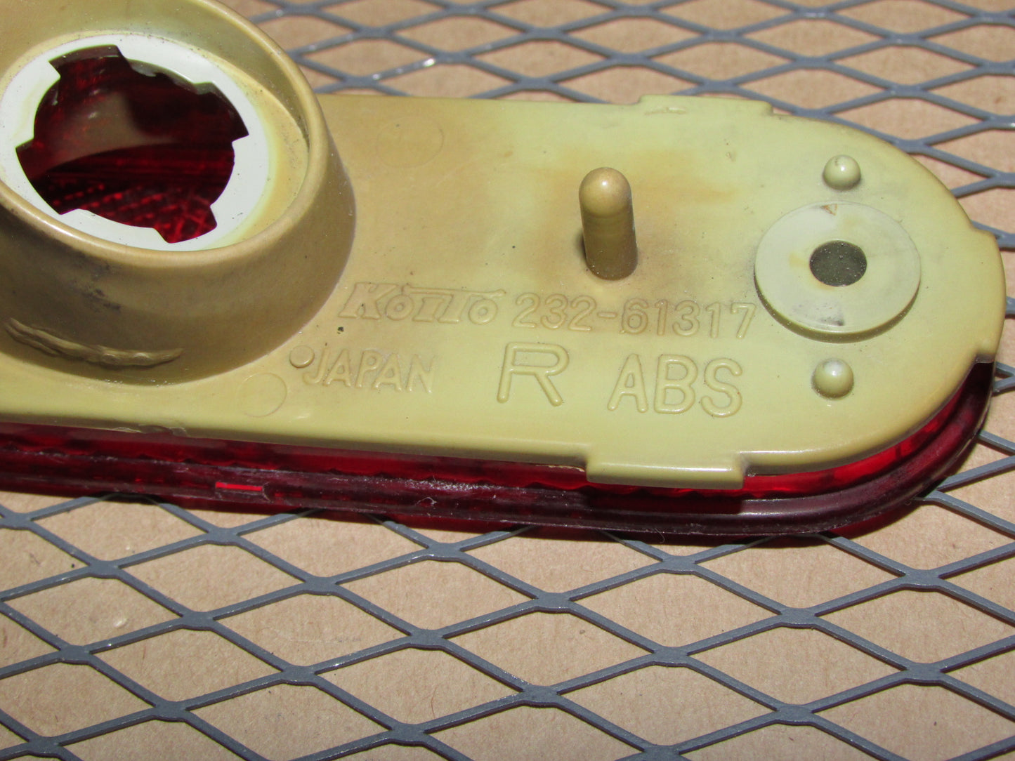 99 00 01 02 03 04 05 Mazda Miata OEM Rear Side Marker Light Lamp - Right