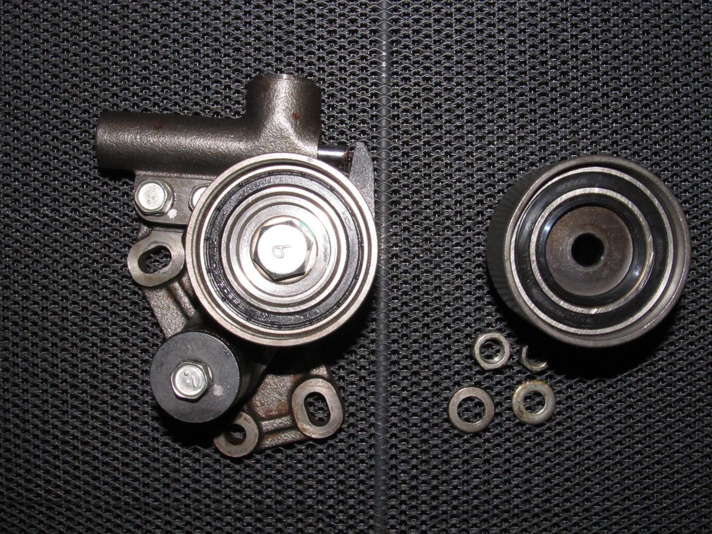 90 91 92 93 94 95 96 Nissan 300zx OEM Timing Belt Tension Pulley